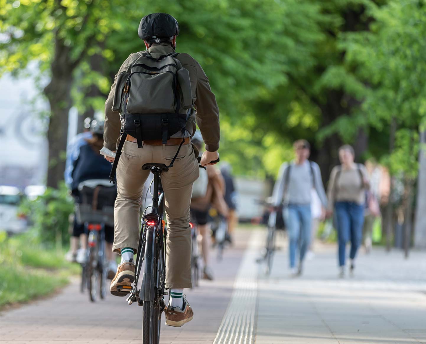 Footpaths and cycleways